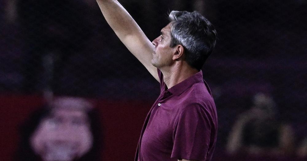 Pellegrino sumó su primera victoria como DT de Lanús