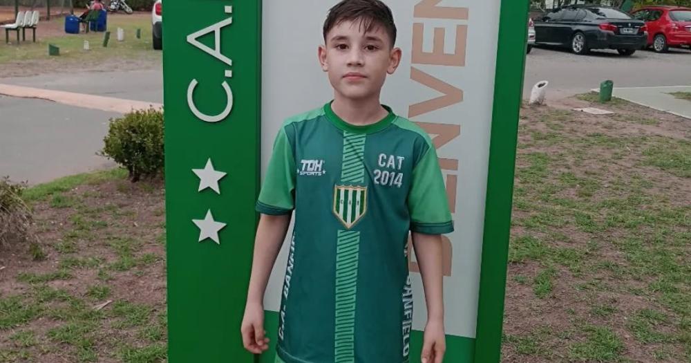 Se formoacute en Banfield lo comparan con Messi y la rompe en River