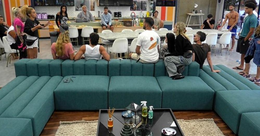 Se picoacute la convivencia entre nuevos y originales en Gran Hermano