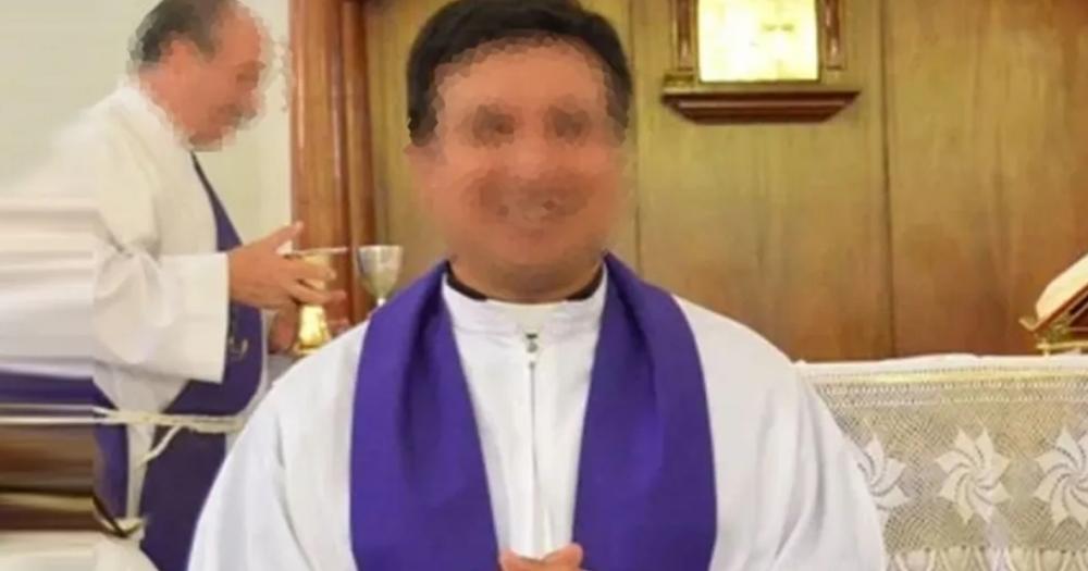 El sacerdote est acusado de abuso sexual con acceso carnal