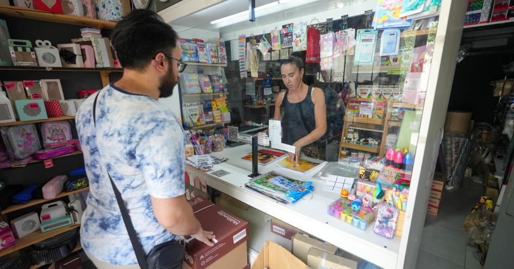 Papelera - Librería Acevedo entre las que participan