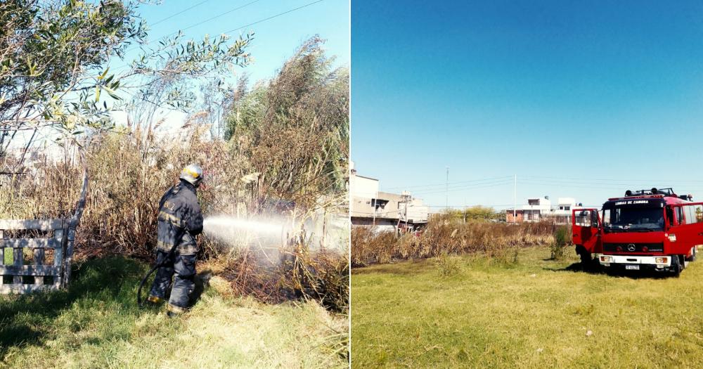 El fuego fue reportado este jueves en el predio ubicado sobre Quiroga y Giachino