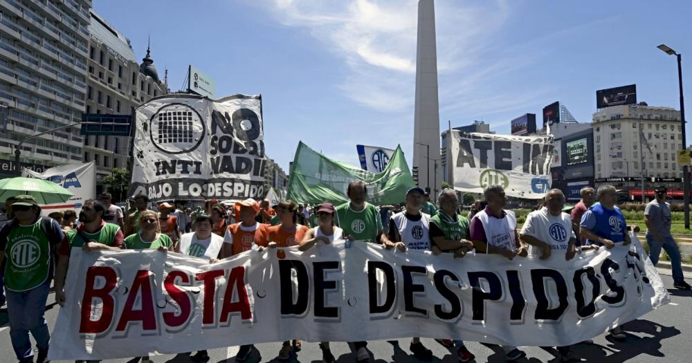 Por el cierre de la Secretariacutea de Vivienda hay 500 nuevos despidos