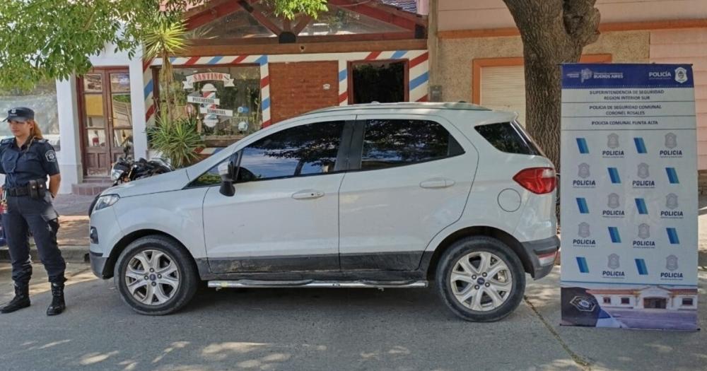 La camioneta robada en Lomas