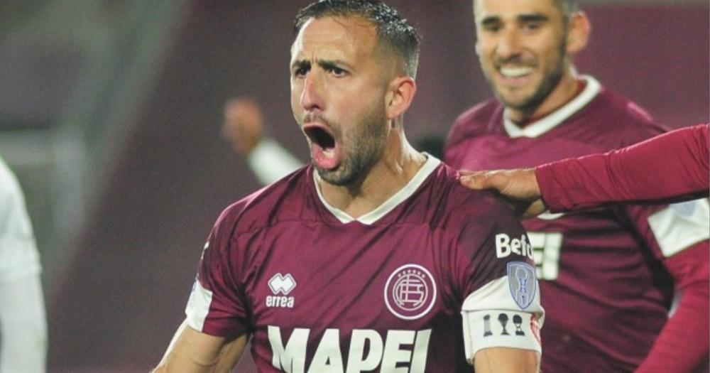 Carlos Izquierdoz tajante sobre el presente de Lanús