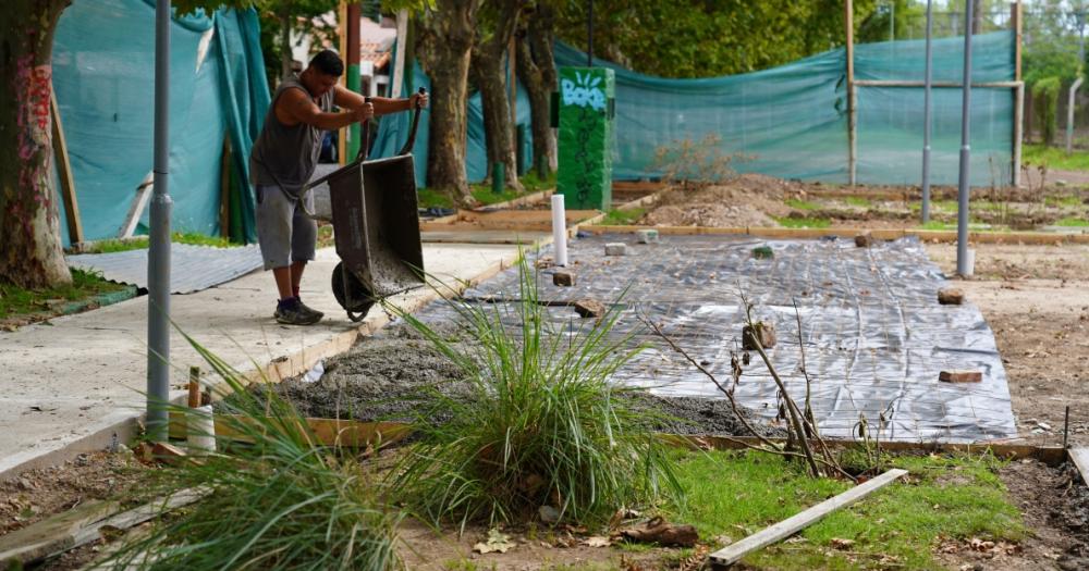 Obras en la Plaza Roberto Snchez una de las ms visitadas por los vecinos de Banfield