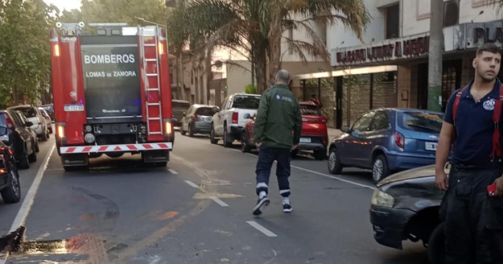 Los Bomberos de Lomas trabajaron en el lugar