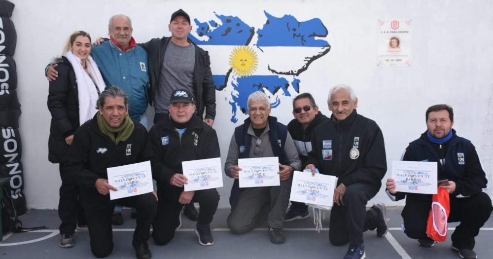 Charla y homenaje a los héroes y veteranos de Malvinas