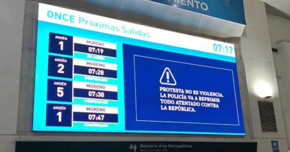 En las estaciones de trenes amenazan con reprimir la protesta de esta tarde