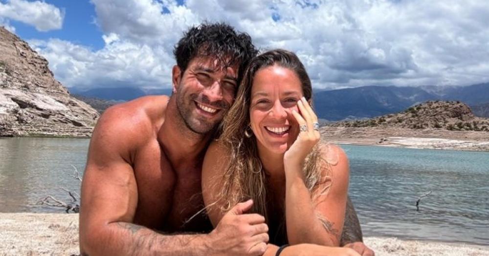 Lisandro Navarro y su novia