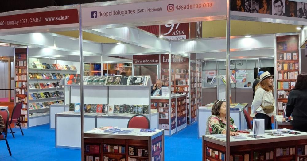 Todo listo para visitar a los escritores locales
