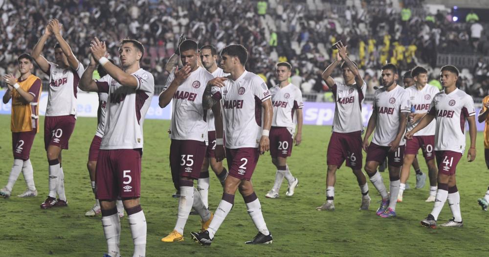 Habr cambios obligados en Lanús