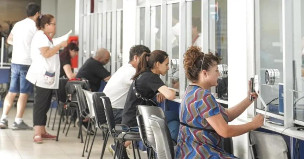 Inscriben al Registro de Mayores Contribuyentes en Lomas de Zamora