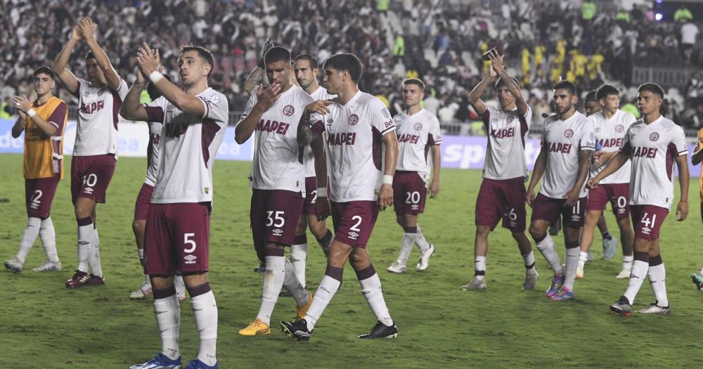 Habr? cambios obligados en Lanús