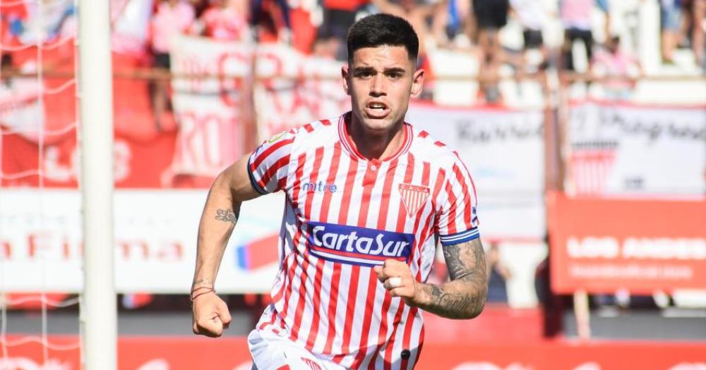 Carrasco convirtió el segundo tanto en la victoria ante Deportivo Madryn