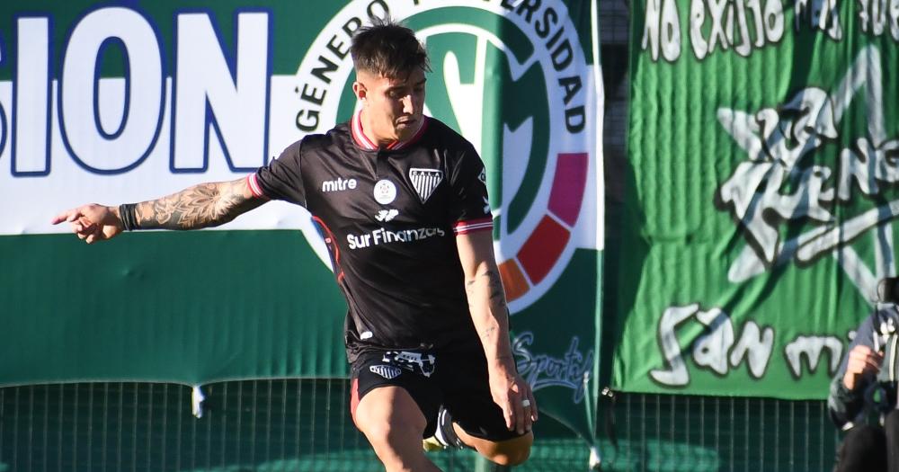 Nazareno Fernndez Colombo jugador de Los Andes