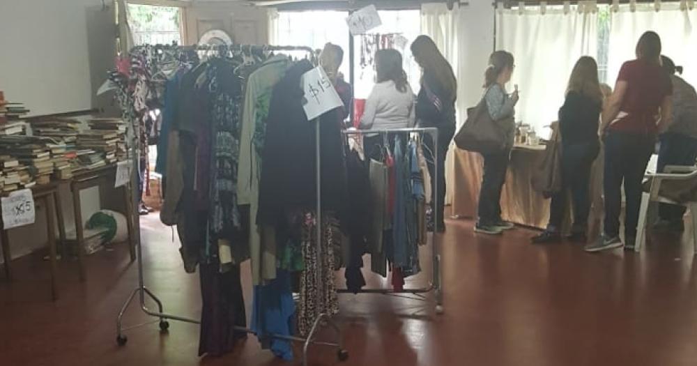 El próximo sbado para comprar a precios muy bajos y ayudar