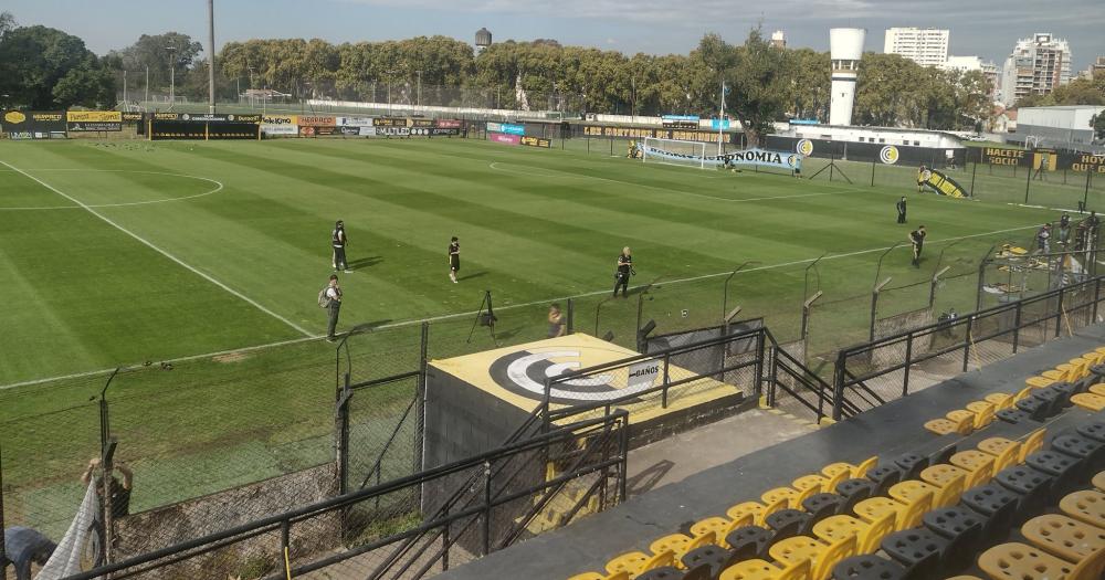 Comunicaciones recibe a Brown en Agronomía