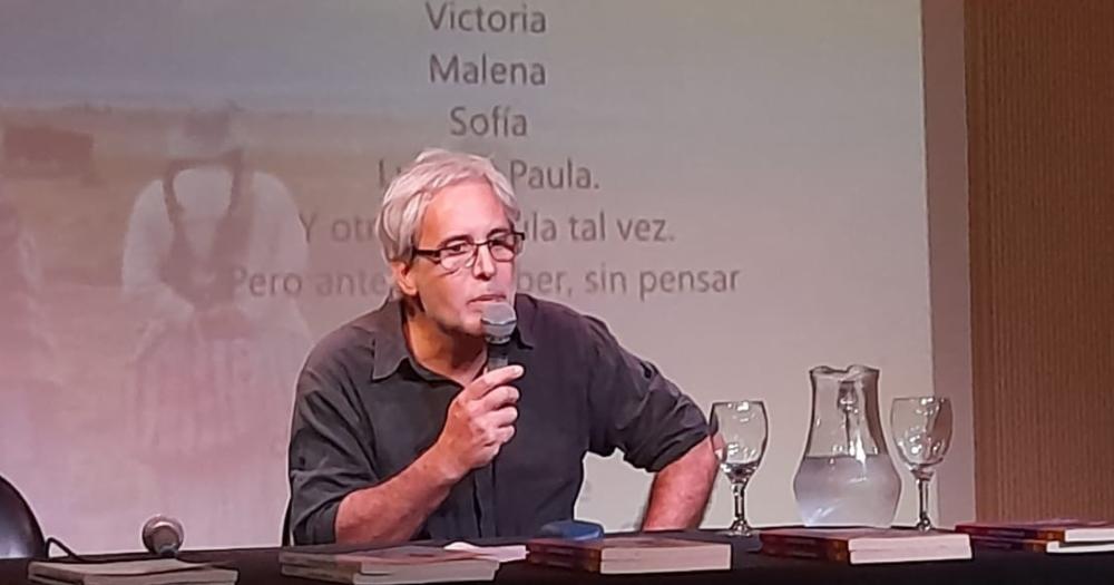 Juan Botana escritor banfileño