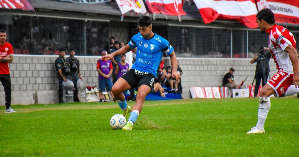 Lorenzo Monti trepa por su lateral