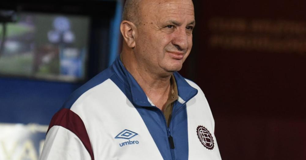 Nicols Russo presidente de Lanús opinó sobre el andar del equipo