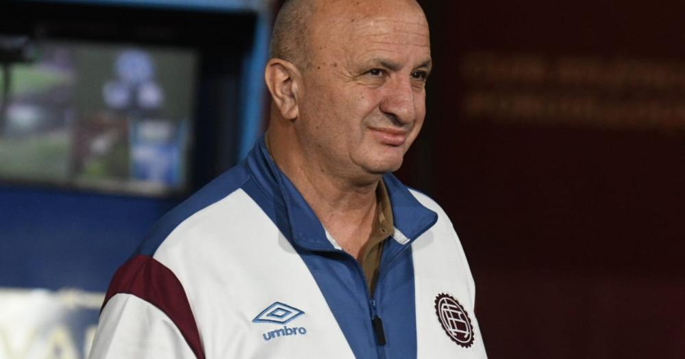 Nicols Russo presidente de Lanús opinó sobre el andar del equipo
