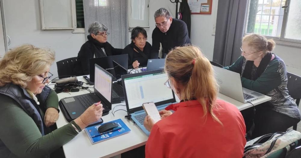 El objetivo es fortalecer la inclusión digital en los barrios