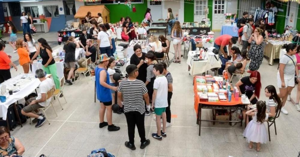 Un evento masivo en Pintos 1450 Banfield