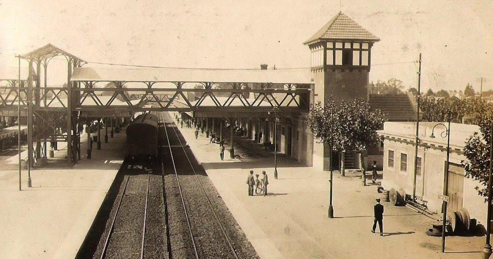 Inmigracioacuten ferrocarril y tradicioacuten- la huella britaacutenica en Lomas de Zamora 