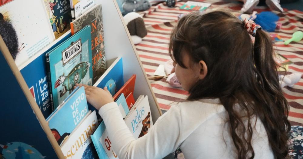 Fomentan la lectura en escuelas y espacios puacuteblicos de Lomas