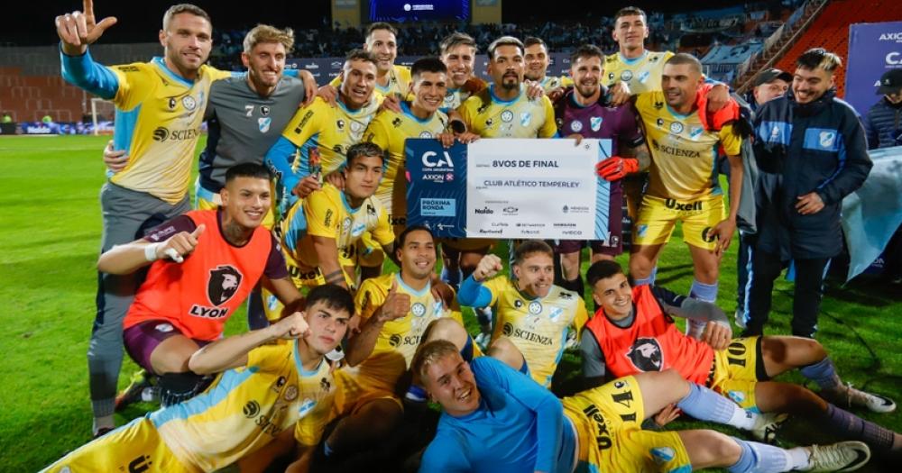 Temperley le ganó a River e hizo historia en la Copa Argentina