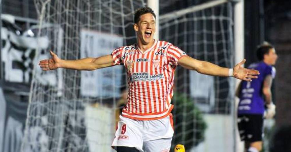 Andrés Vombergar fue goleador del conjunto lomense y luego se marchó al fútbol esloveno