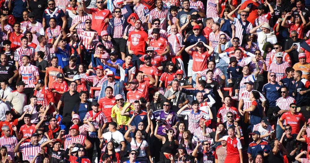 Los hinchas de Los Andes celebra hoy su día