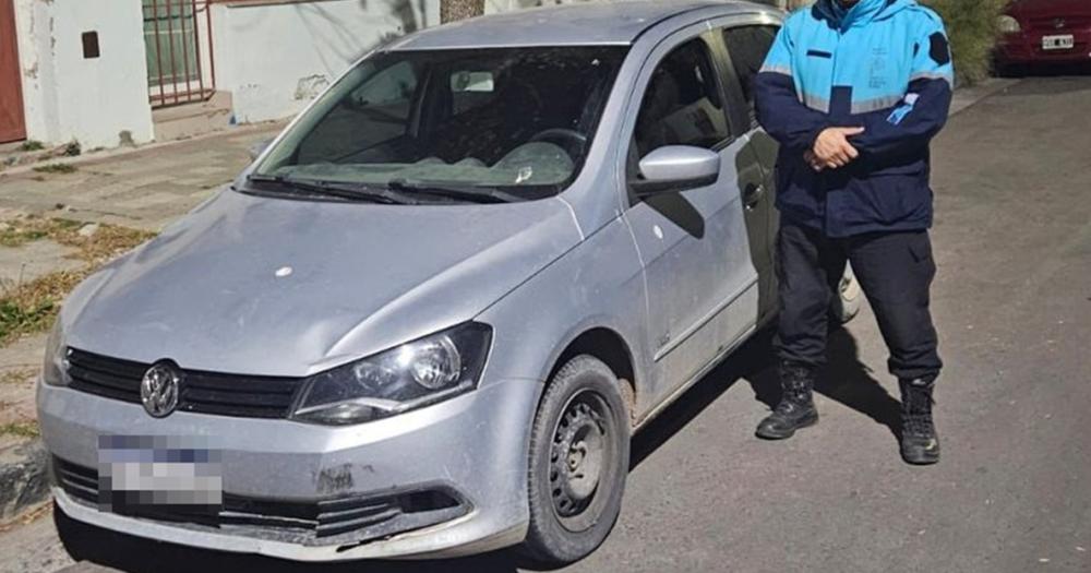 El auto robado en Lomas recuperado por la Policía