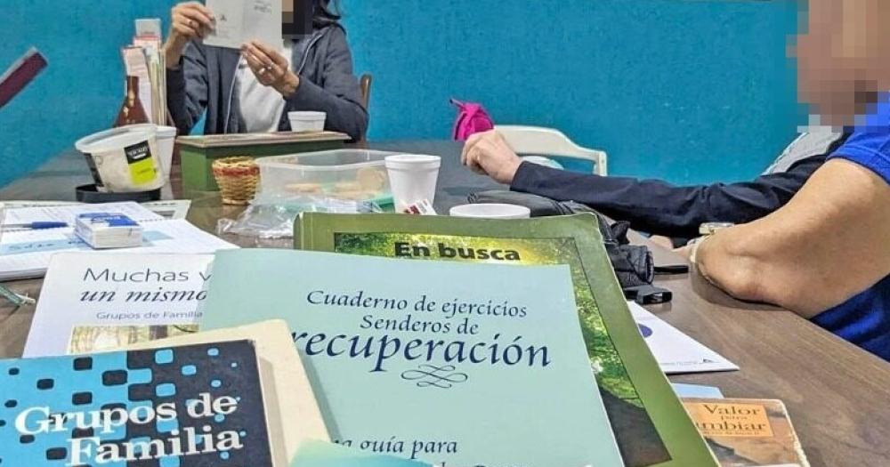 En Lomas las reuniones son los primeros terceros y quintos miércoles de cada mes de 19 a 21 en la Catedral