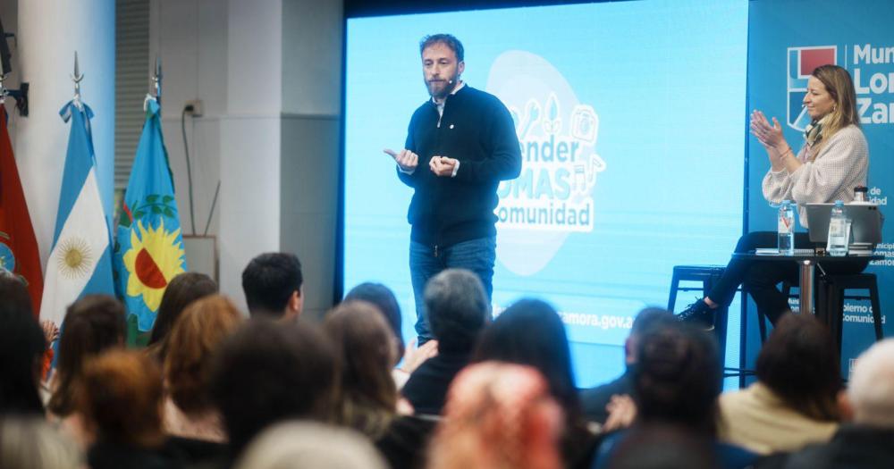 Lanzaron Aprender Lomas una plataforma de capacitacioacuten gratuita en oficios