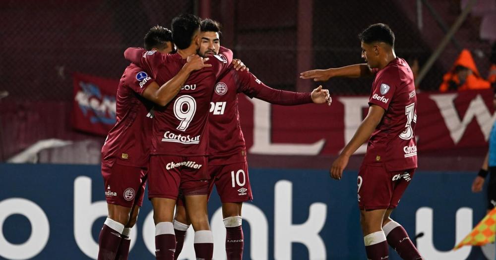 Cerró el semestre con un empate por Sudamericana