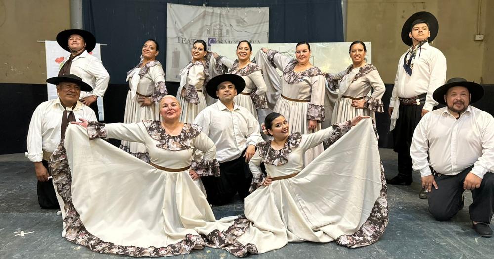 Con ballet y música en vivo