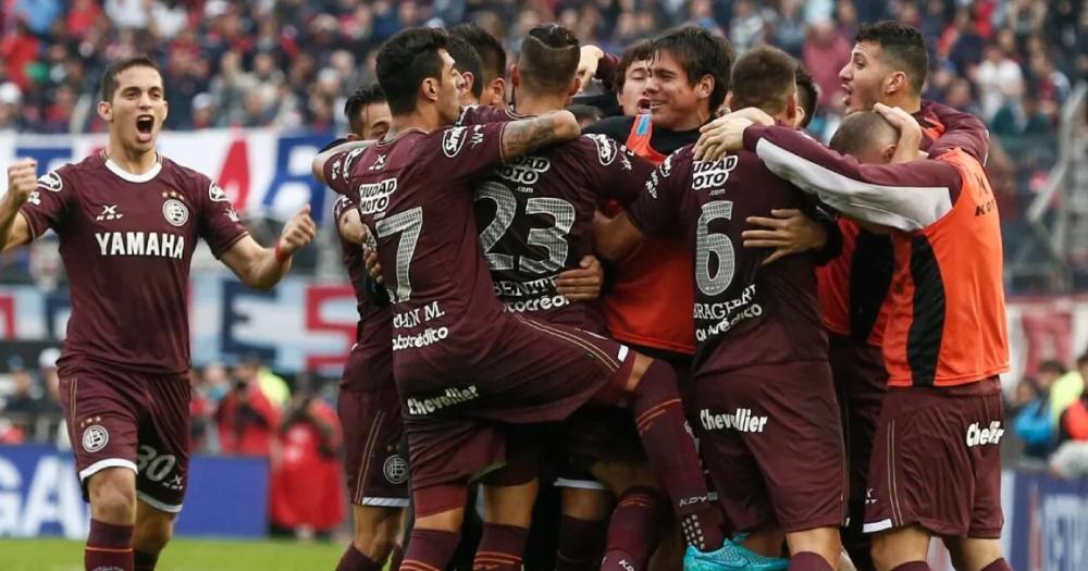 El 4 a 0 a San Lorenzo en la cancha de River- un baile para el recuerdo