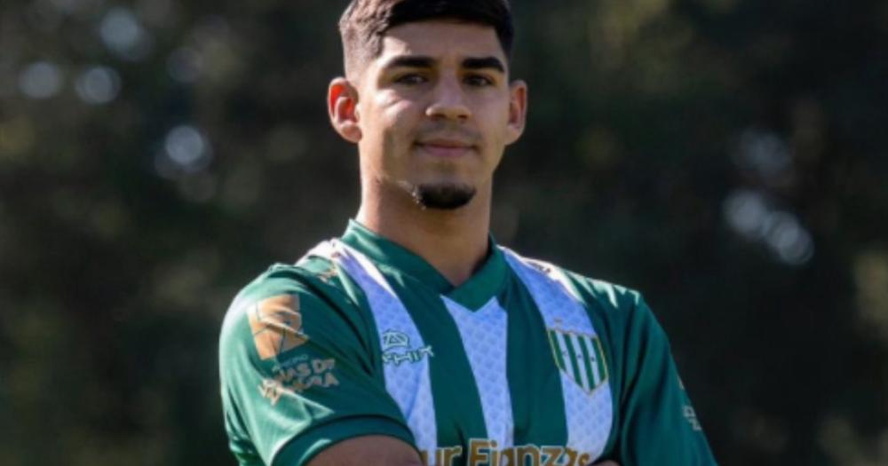 De Ritis disputó 30 partidos con la camiseta de Banfield y anotó un gol
