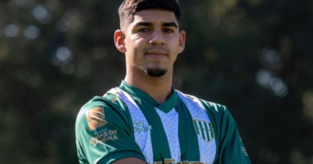 De Ritis disputó 30 partidos con la camiseta de Banfield y anotó un gol