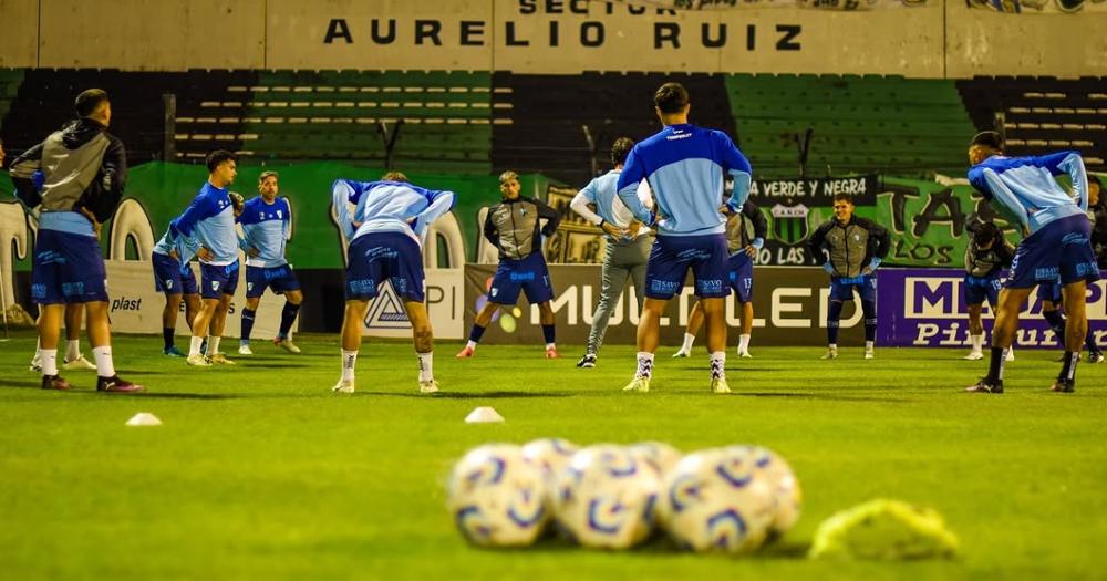 La previa en el República de Mataderos