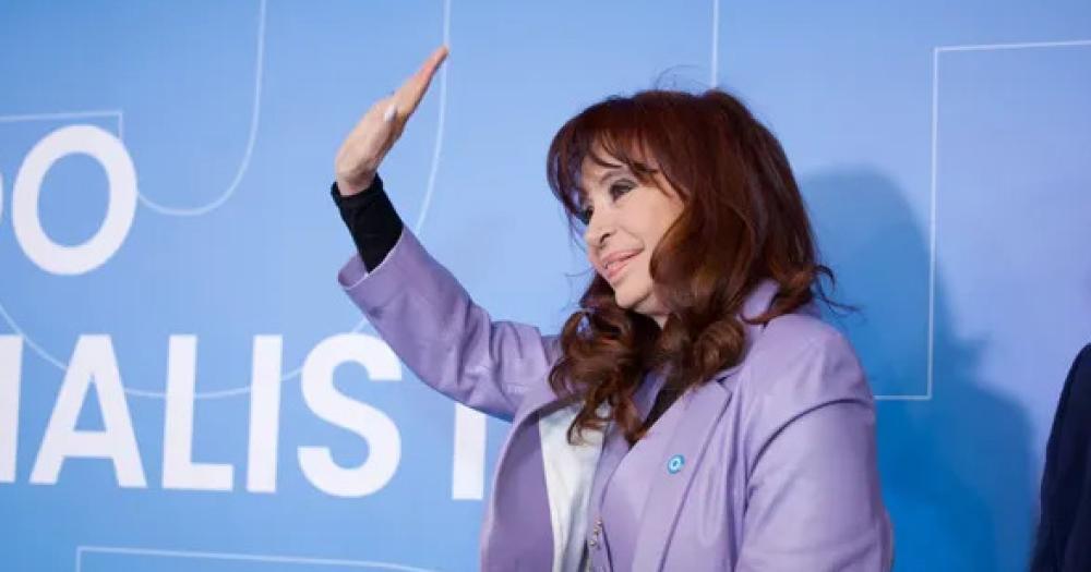 Cristina- iquestCreen que van a solucionar esto metieacutendome presa