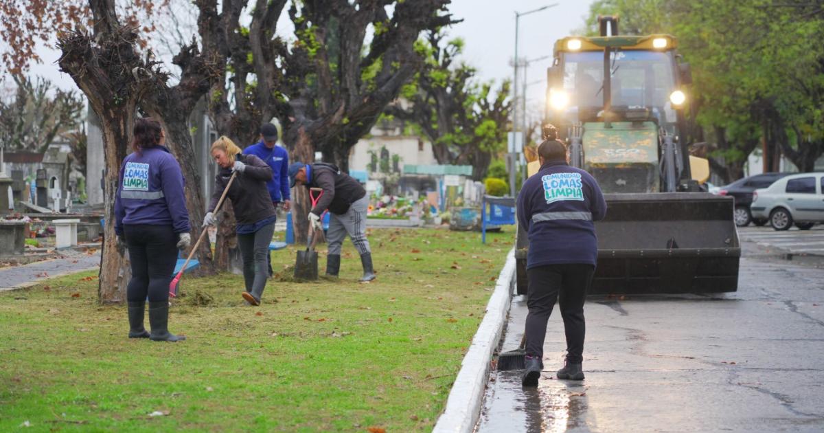 Todos los días hay operativos de higiene urbana en Lomas