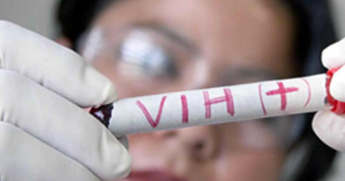 Casi 60 mil pacientes con VIH podriacutean quedarse sin remedios 