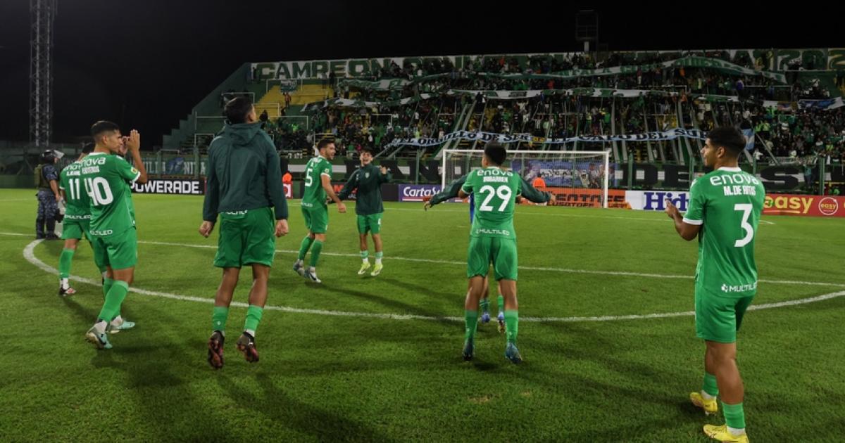 Banfield eliminó a Villa Mitre en Florencio Varela