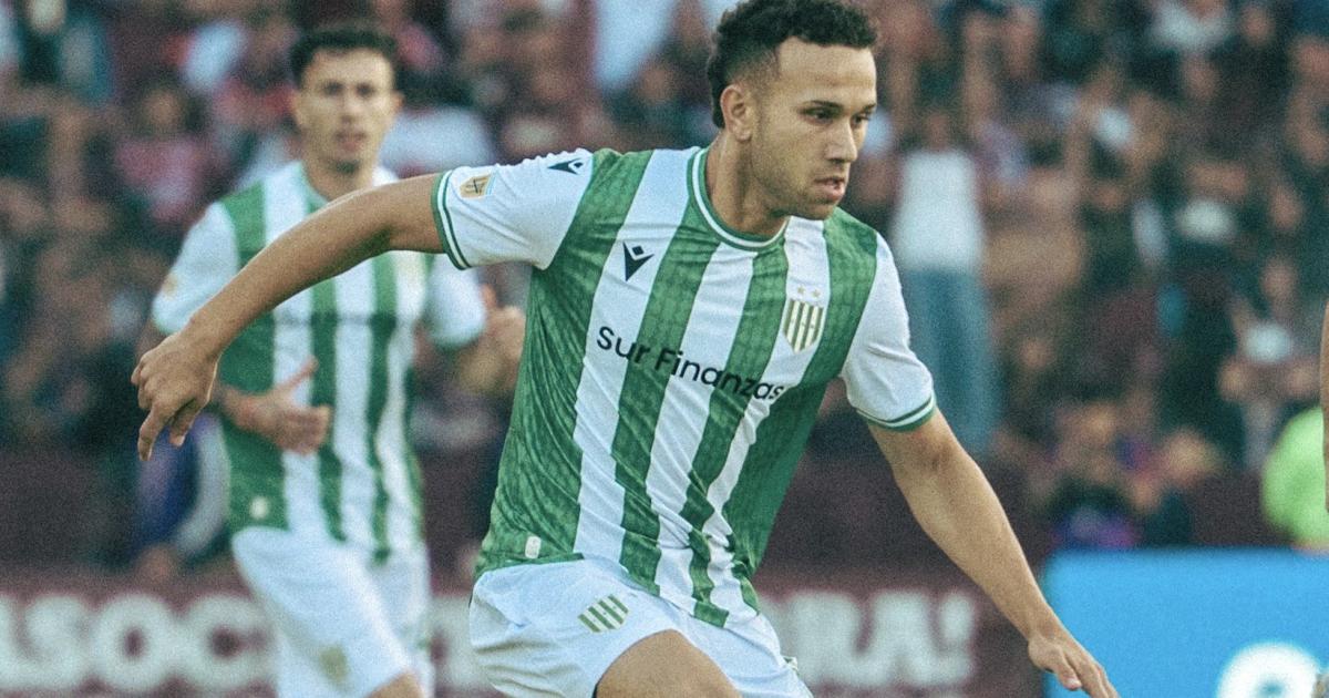 Bisanz jugó 68 partidos con la camiseta de Banfield