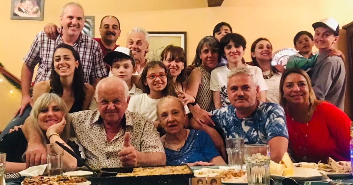 Antonio junto a toda su familia un bastión fundamental en su vida