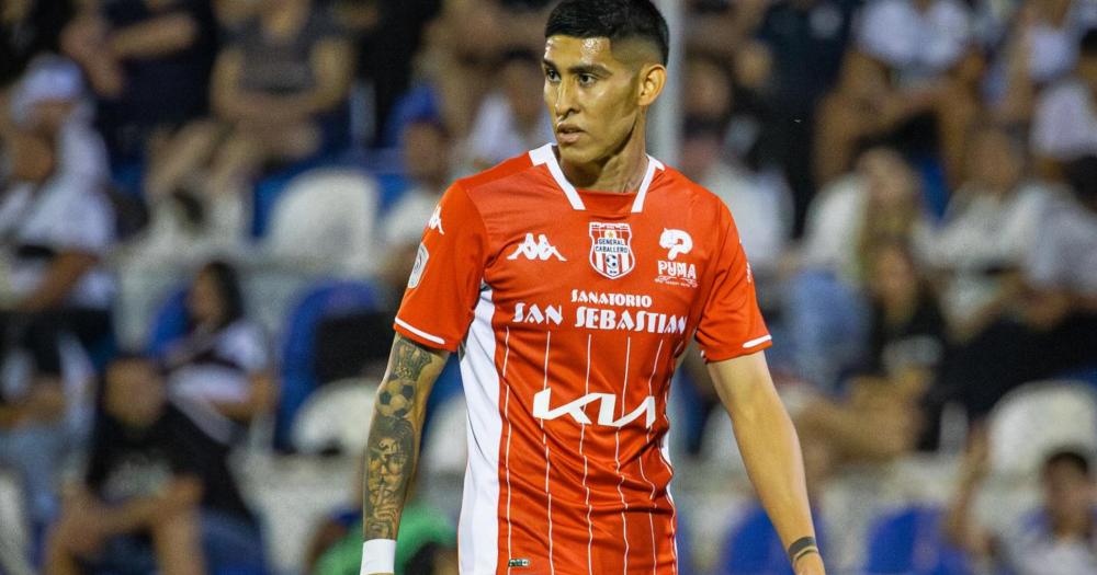 Dylan Vergara volvió a entrenarse en su club