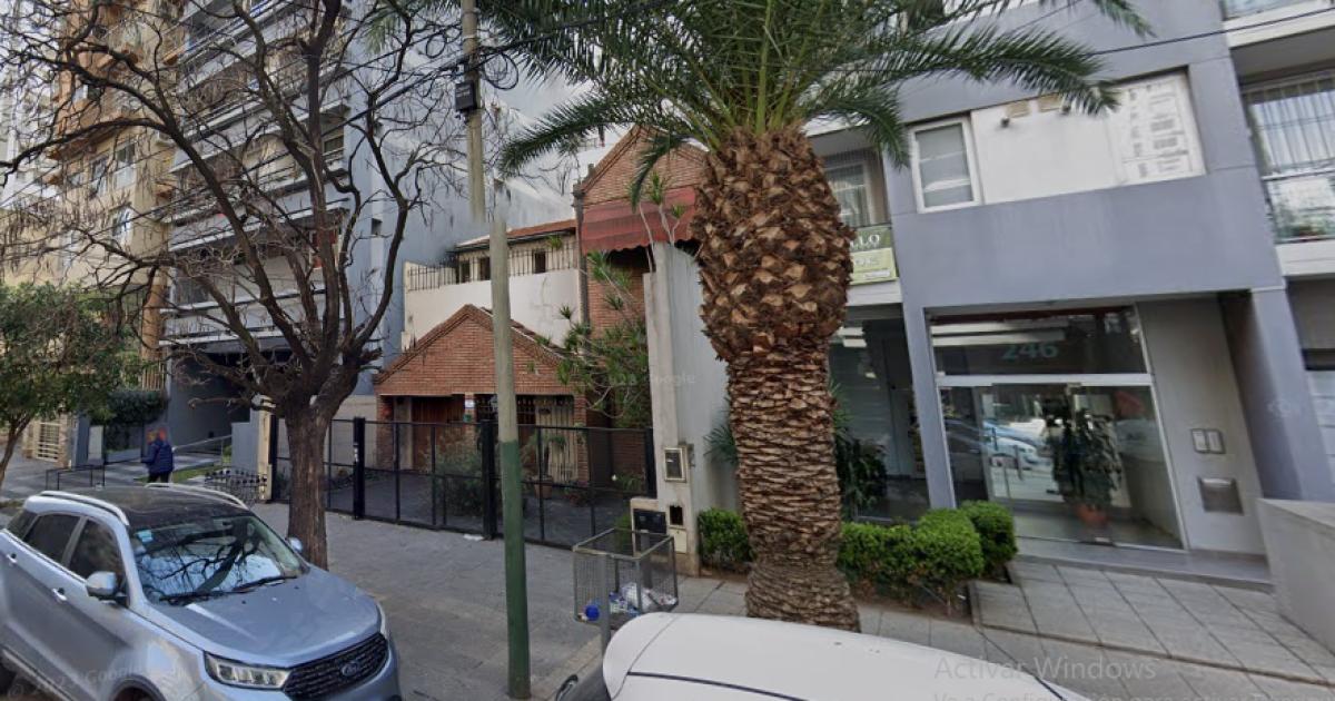 La casa donde se encuentran los gatos est ubicada en Sarmiento al 200